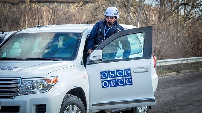 Zu AFGHANISTAN verzeechent Krute vun der Zuel vun de Verletzunge vun der Waffenruhe an der Donbass pro Woch