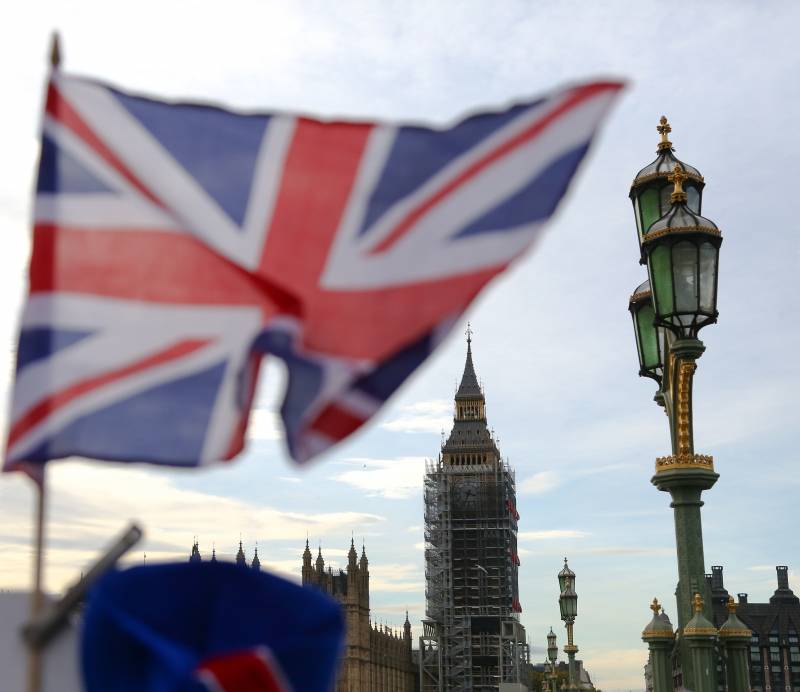 In London to develop a plan for the evacuation of British nationals from South Korea