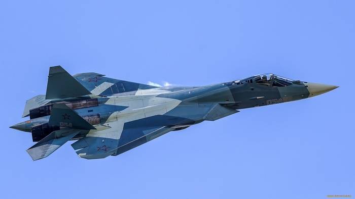 Su-57 huet d ' Flich mat den neisten Waffen u Bord