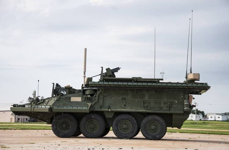 I en rapport till OSS om fel av moderniseringsprogram av aktivt skydd av och Stryker Bradley