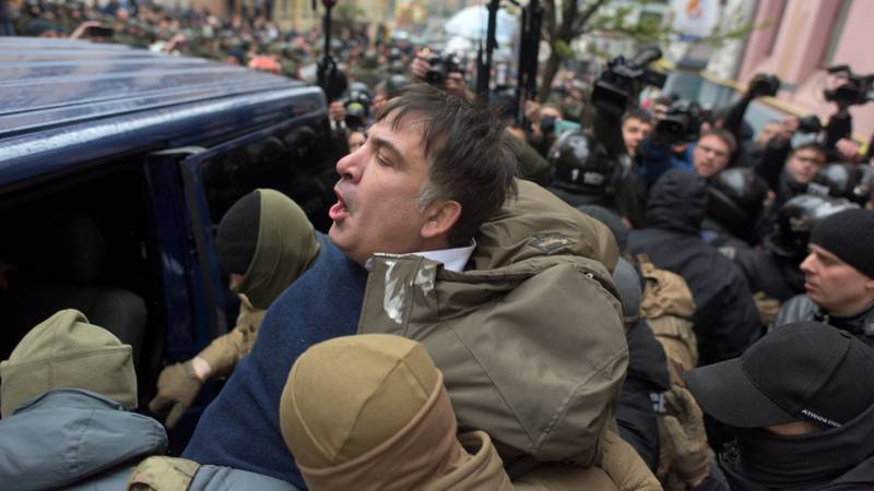 Saakashvili called on Merkel and the EU work together with Poroshenko