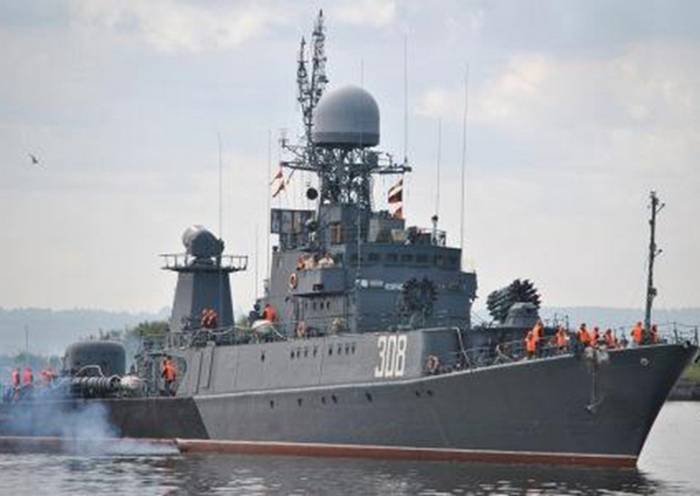 La CIB «de la république de Kabardino-Balkarie» a passé de tir d'artillerie de la marine de l'objectif