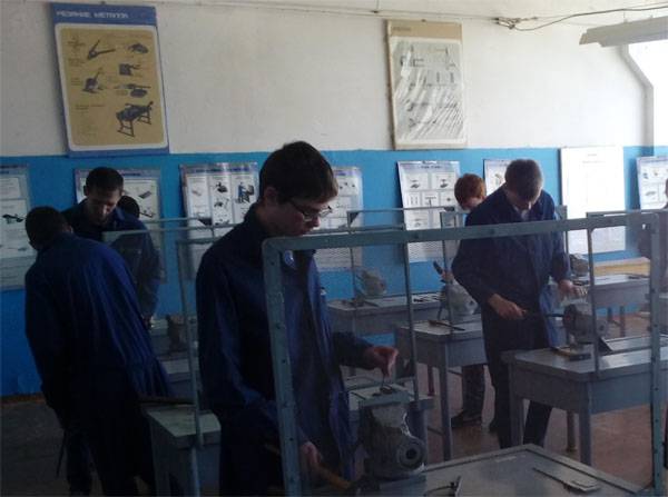 The revival of the mentoring system in Russia. There's a chance?