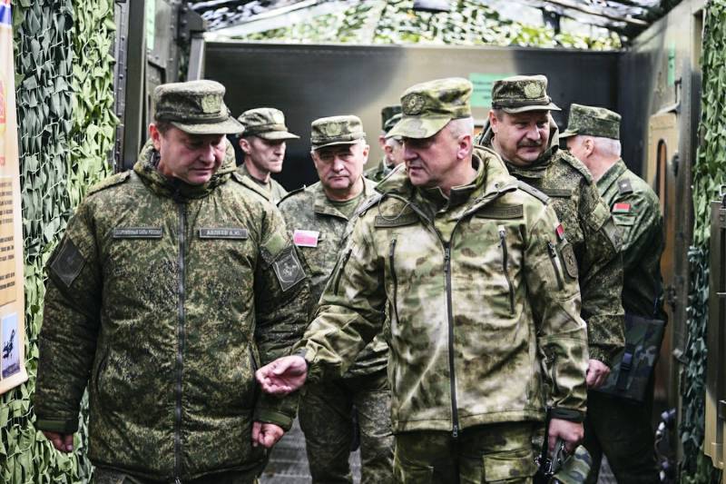 Ваеннае супрацоўніцтва з РФ і партнёрамі па АДКБ з'яўляецца прыярытэтным для Мінска