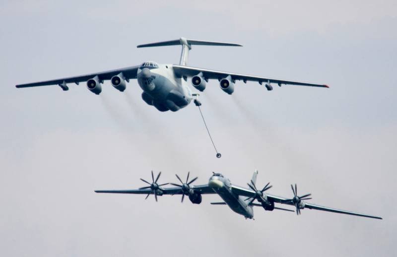 Russisk Tu-95MS udført patruljer over havet i Japan