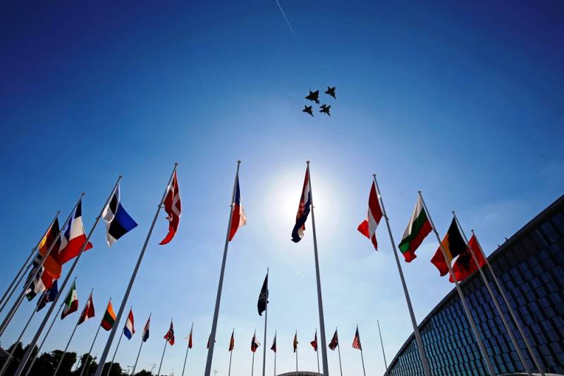 Kubanska barn att lära sig: allt samarbete mellan NATO och Ryssland avslutas