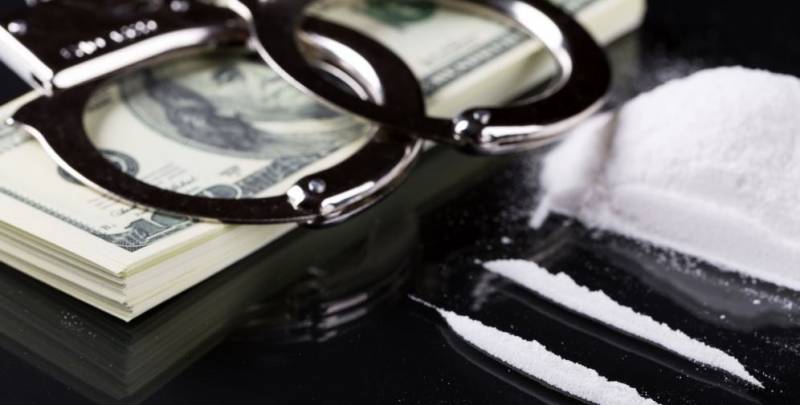 The Ministry of foreign Affairs, cocaine and 