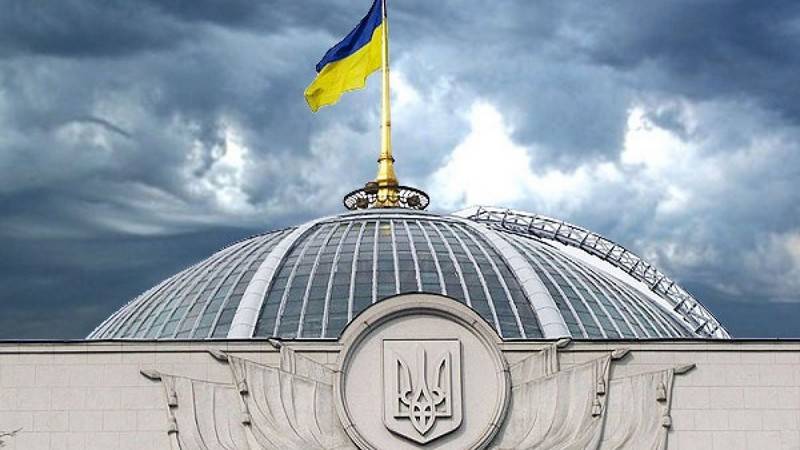 À Kiev, ils veulent forcer les habitants de la Crimée et du Donbass demander pardon
