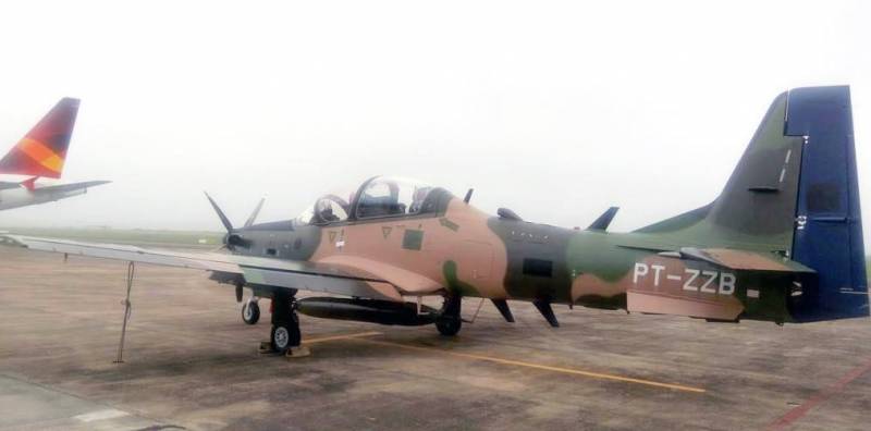 Air Force Chile kauften nach 6 Super Tucano Fliger