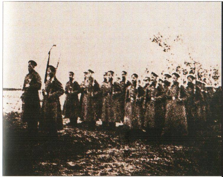 D ' haarde Schluechten Äis-Wanderung