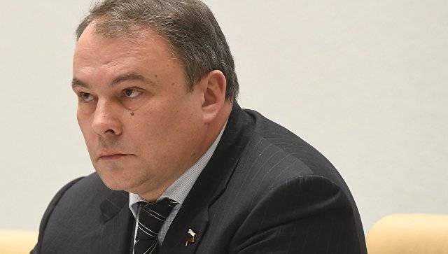 D 'Staatsduma gëtt d' Fro iwwer d ' Situatioun mat der Ofstëmmung an der Ukrain an den europäeschen Organisatiounen