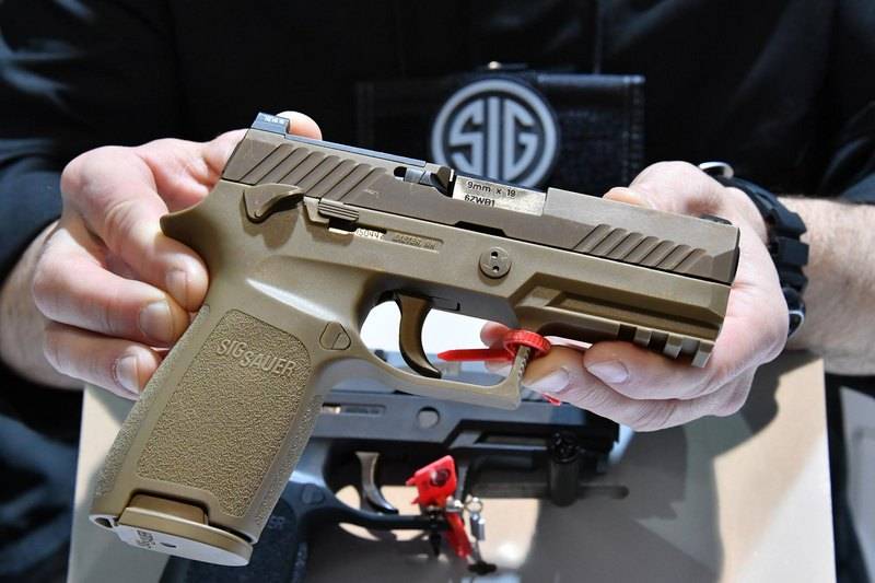 U.S. Marines ordered 35,000 guns M17 and M18