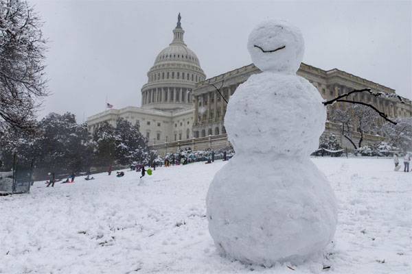 For what purpose, the US Congress is going to allocate $0.5 billion to Ukraine and Georgia?