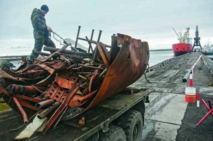 The defense Ministry plans to clear the debris from the Arctic for a year before the deadline