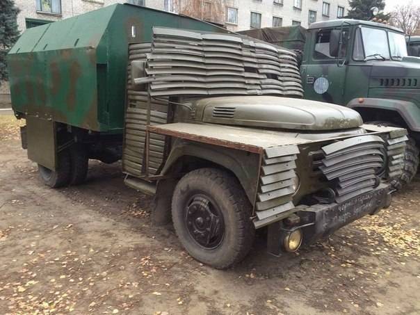 Near Zhitomir discovered dozens of stolen APU armored vehicles and cars