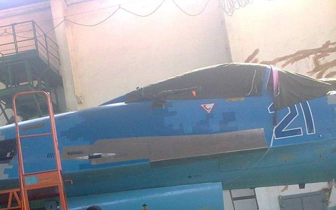 Ukrainian air force: Plus one su-27