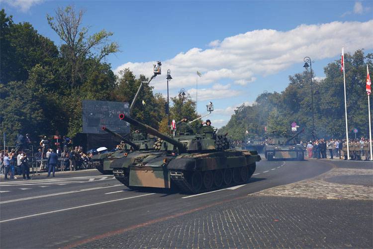 To The East? NATO has obliged the EU to adapt the roads of the Baltic States to the transfer of armored vehicles
