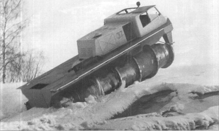 E erfahrener шнекороторный снегоболотоход SCHWAR-67