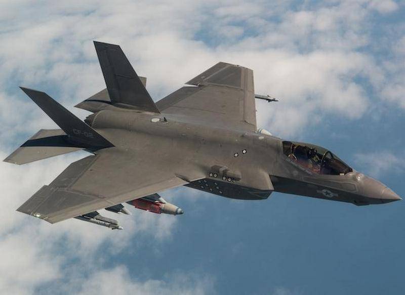 An all Laf Noutléisung. F-35 integréiert an de System vun der Luftverteidigung vun den USA