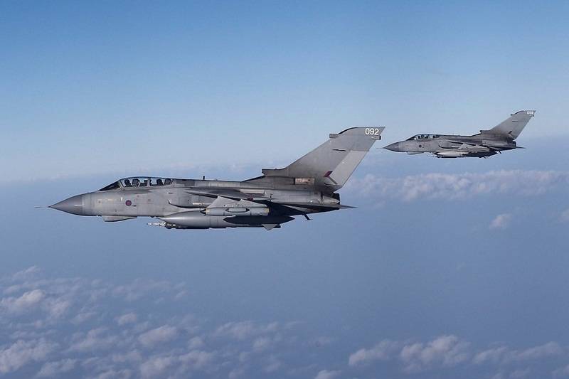 Money down the drain. No British missile did not hit the target