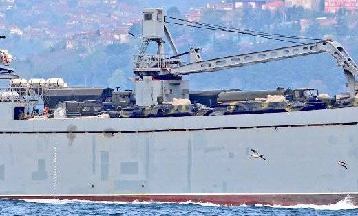 Syrian army receives reinforcements, including the BTR-80