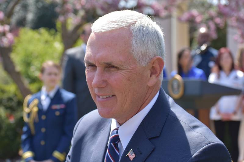 Pence: vil søge plads dominans. På russisk motorer?