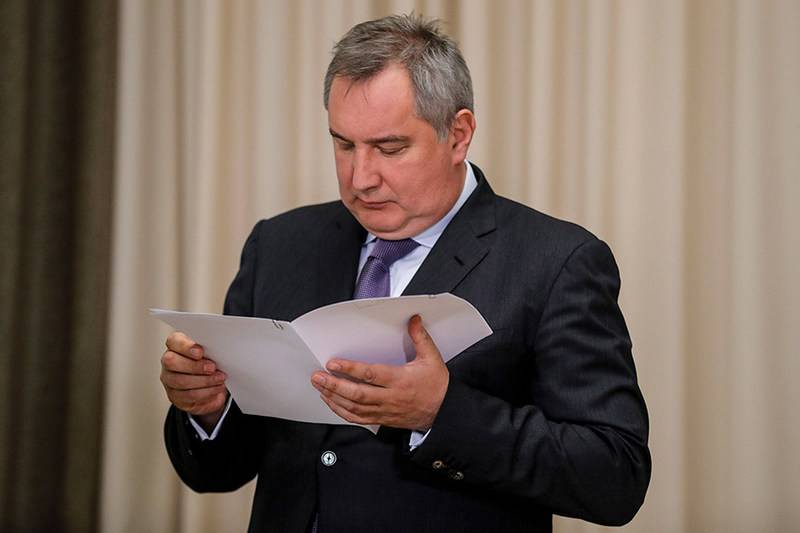 Збанкрутаваць і аб'яднаць. 