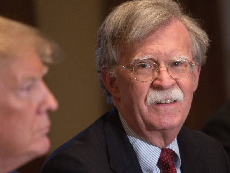 The White house has called for improving relations with Russia