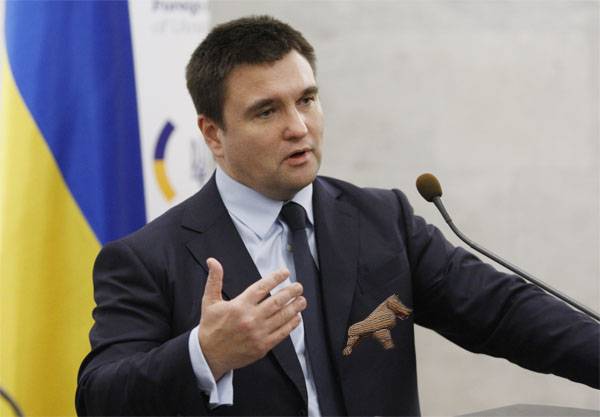 Kony gesinn. Klimkin: Russland gedenkt Trojanescht Päerd an d ' Ukrain