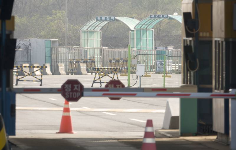 For the first time in 10 years. Where the leader of North Korea will meet with South Korean President?