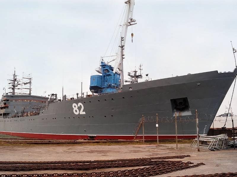 The Russian grouping in the Mediterranean joined the floating workshop from the Baltic