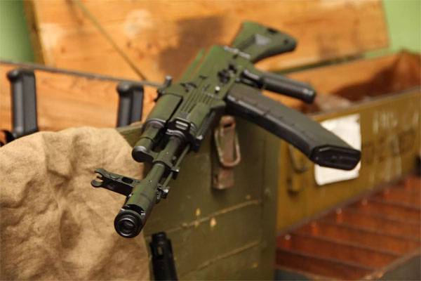 Megacontract. Hele sandheden om substitution i de væbnede styrker i Indien Insas automatiske rifler AK-103