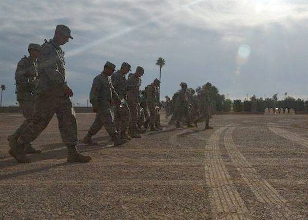Іздеген өрт сөндірушілер, іздеп полициясы. АҚШ-тың 