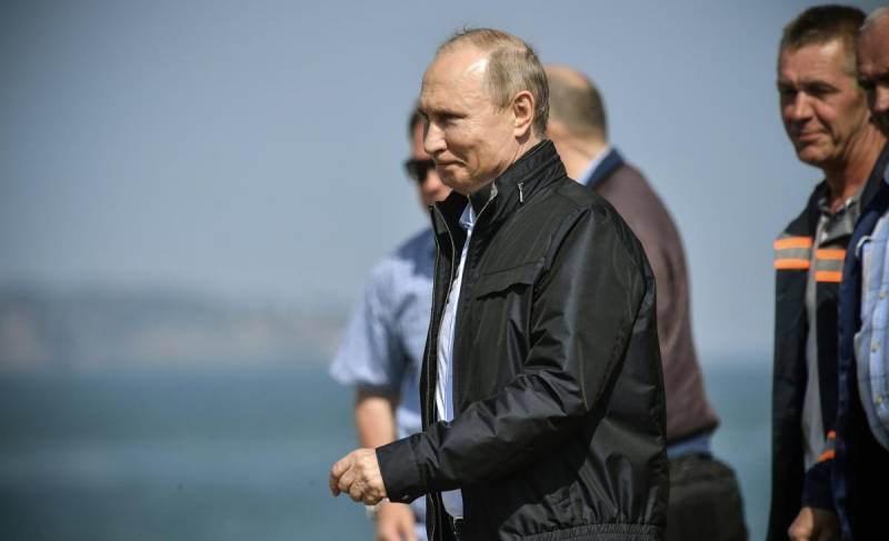 Putin is pointing the Way