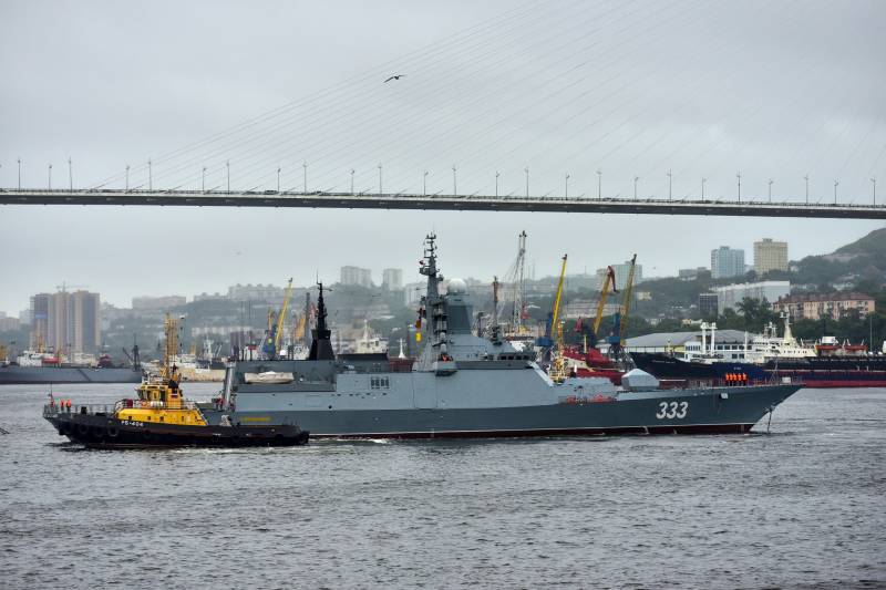 21. Mee – Dag vun der Pazifikflotte Russland