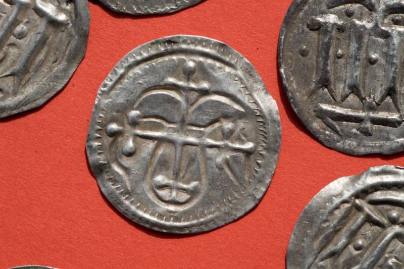 Fra mynter til å skjell: hobby, som fører til historien