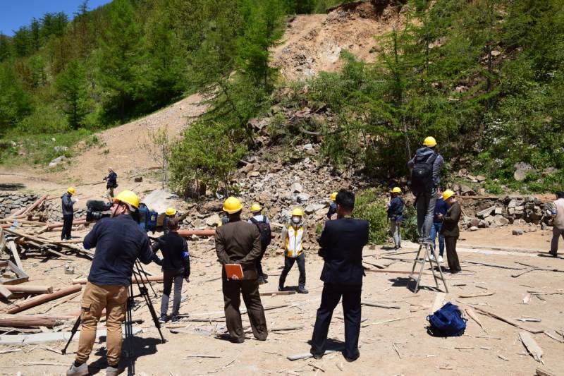 Nuclear test site i NORDKOREA: ikke helt, men i live!