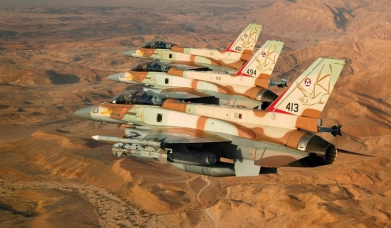 Bombet mere end 30 lokaliteter. Israel svarede, at bombardementet af dens område