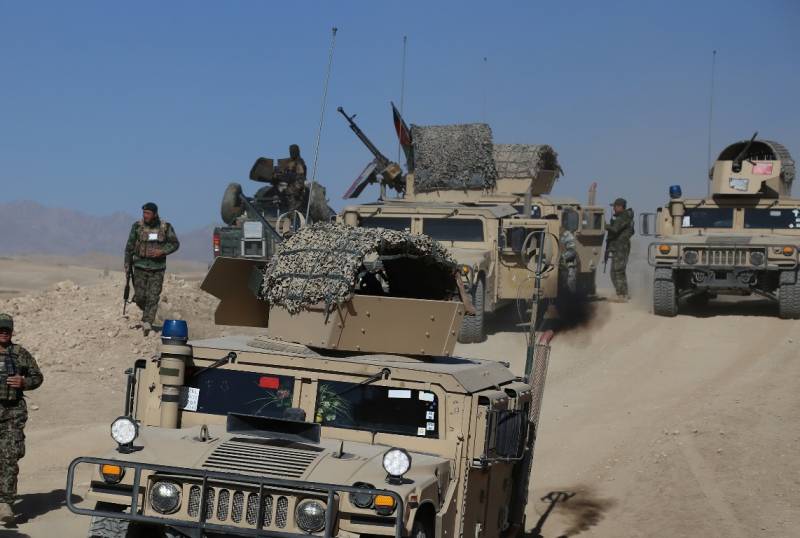 Schlecht Iddi: d 'USA warnten Assad vun engem Ugrëff op d' Kraaft vun der Koalitioun