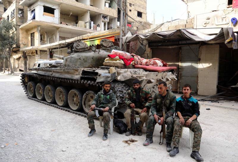 D ' Situatioun a Syrien. An Deir haaptsäit-Zor koumen weider Kräften CAA