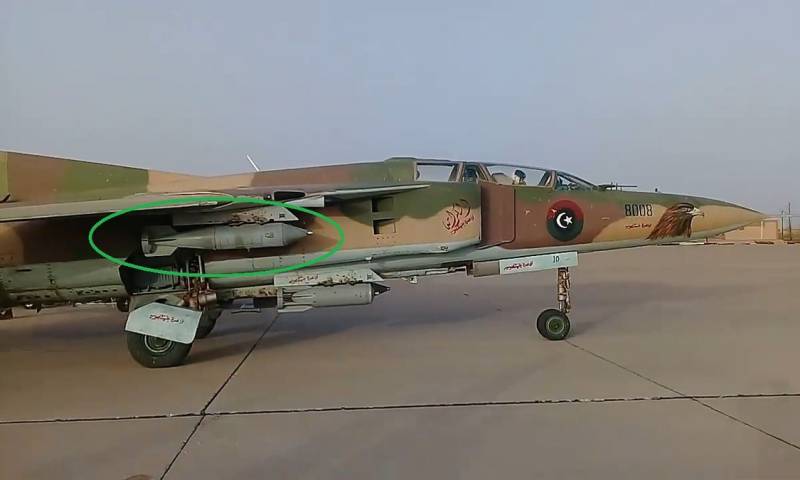 D ' Libysche Arméi gewisen MIG-23 mat décker Bommen