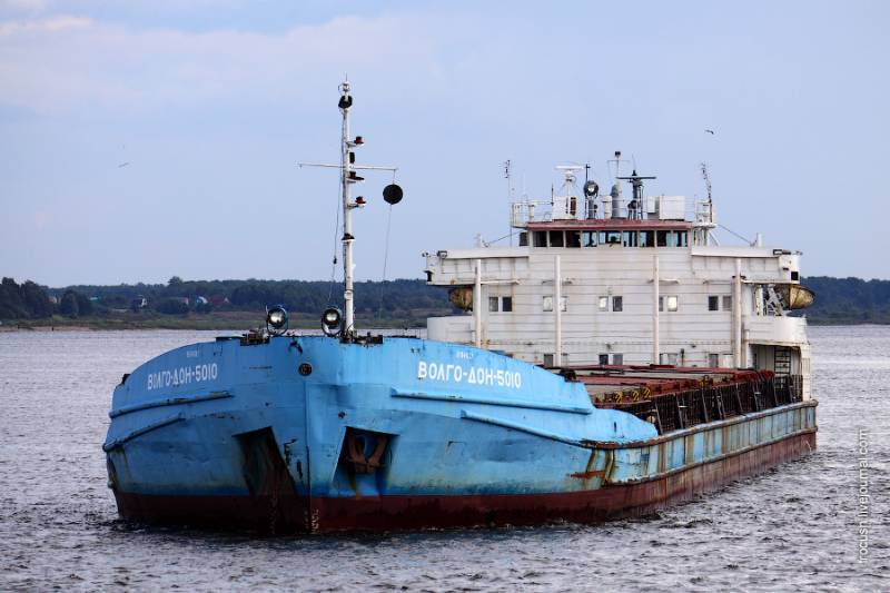 Whether the ordinary river barge, replace 