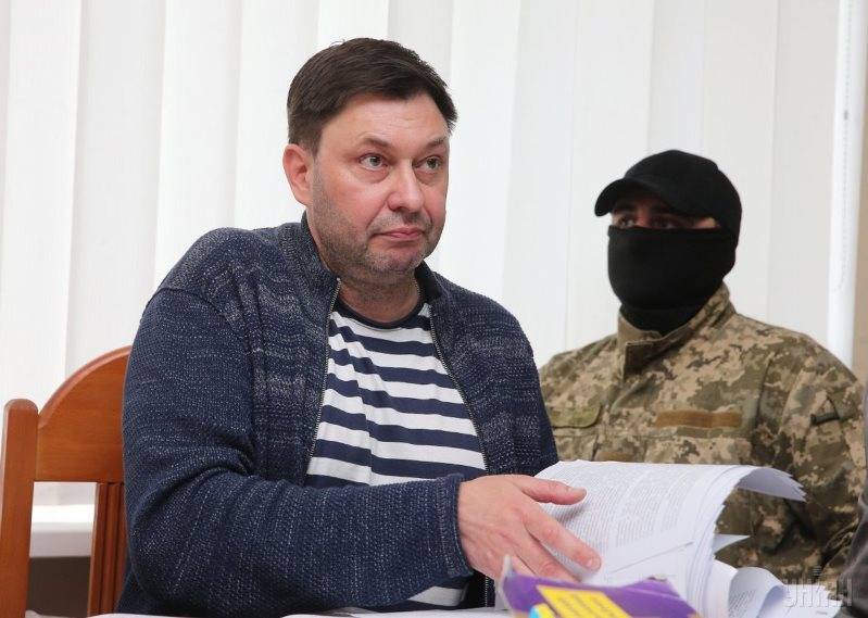 En el consejo de la federación de rusia han explicado, para que kiev necesita vyshinsky