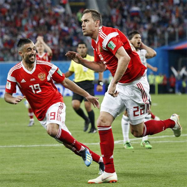 Расійская футбольная зборная ўпершыню ў найноўшай гісторыі выйшла ў плэй-оф ЧС