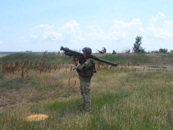 تمارين APU مع منظومات الدفاع الجوي المحمولة وغيرها من أنظمة الدفاع الجوي. إعداد الثانية MH17?