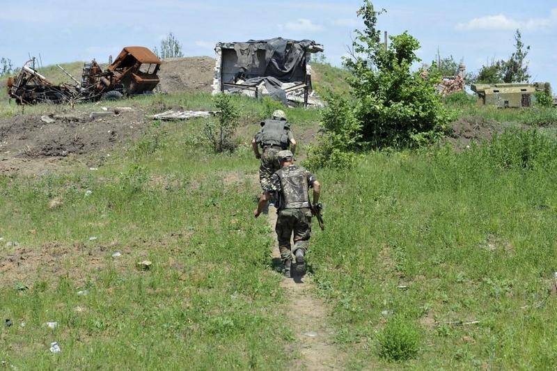 Штаб ҚОҚ деп мәлімдеді ілгерілету туралы ҚҚҚ екі километр астында Желобком