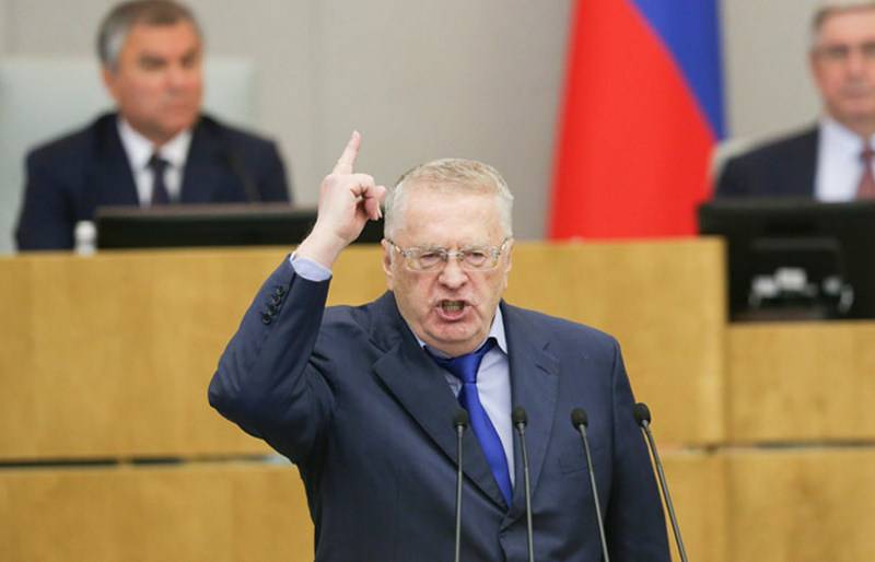 Schirinowski virgeschloen, de Vertrag kënnegen der Frëndschaft mat der Ukrain