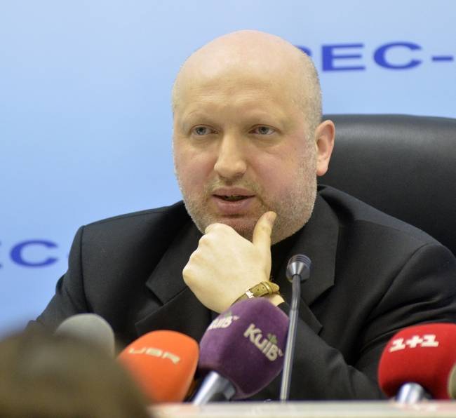 Turchynov: the Crimean bridge is a military facility