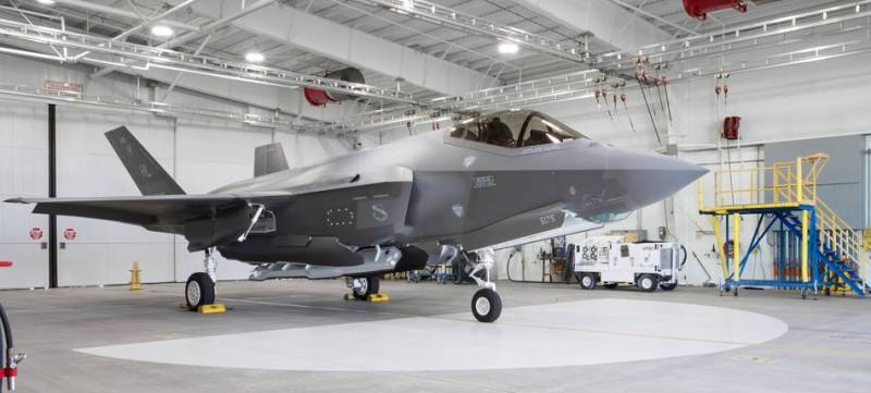 Tyrkiske medier: de to Første F-35, der stadig er overført til det tyrkiske flyvevåben