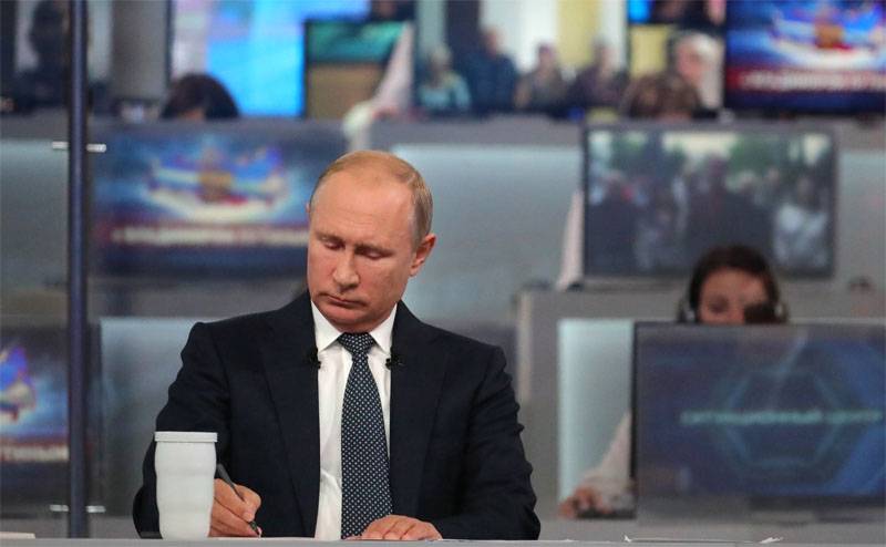 Comme Vladimir Poutine se réfère à une forte baisse de la cote. Sables a répondu